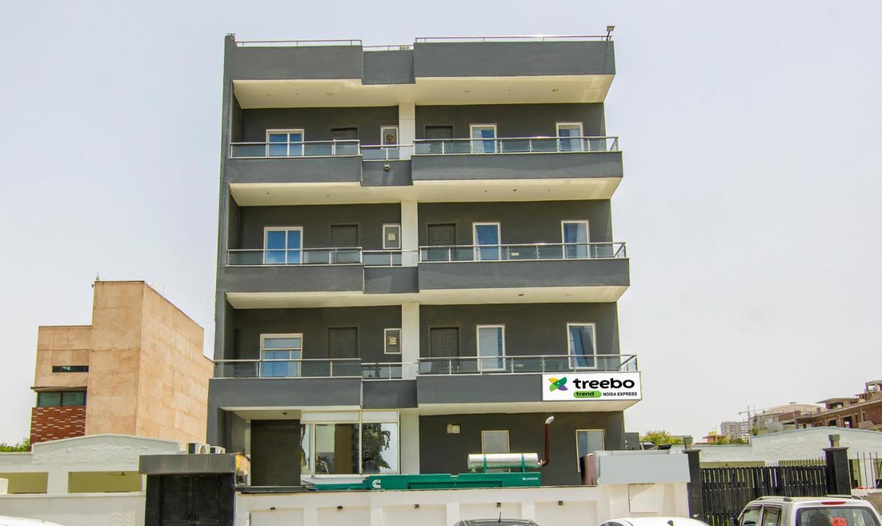 Отель Treebo Noida Express Экстерьер фото